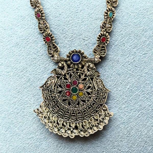 Multicolour Stone Oxidized Necklace Set with Floral Carving - Image 4