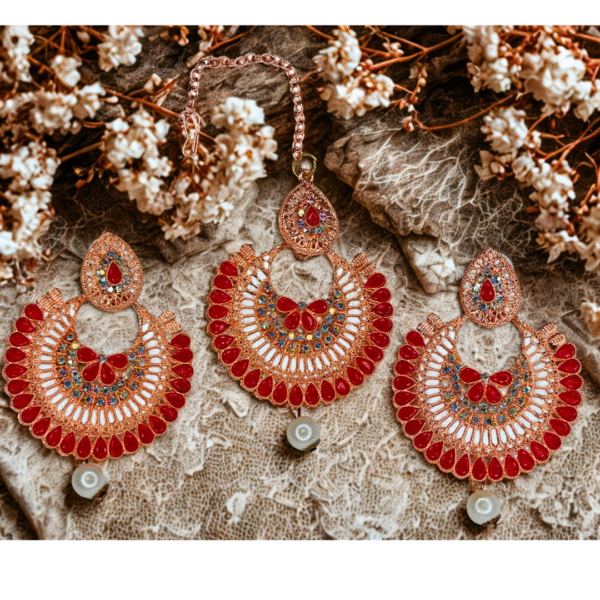 Red & Gold-Toned Bridal Maang-Tika Set with Earrings - Image 5