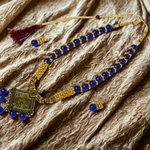 Blue Beaded Necklace Set with Antique Pendant & Earrings - Image 4